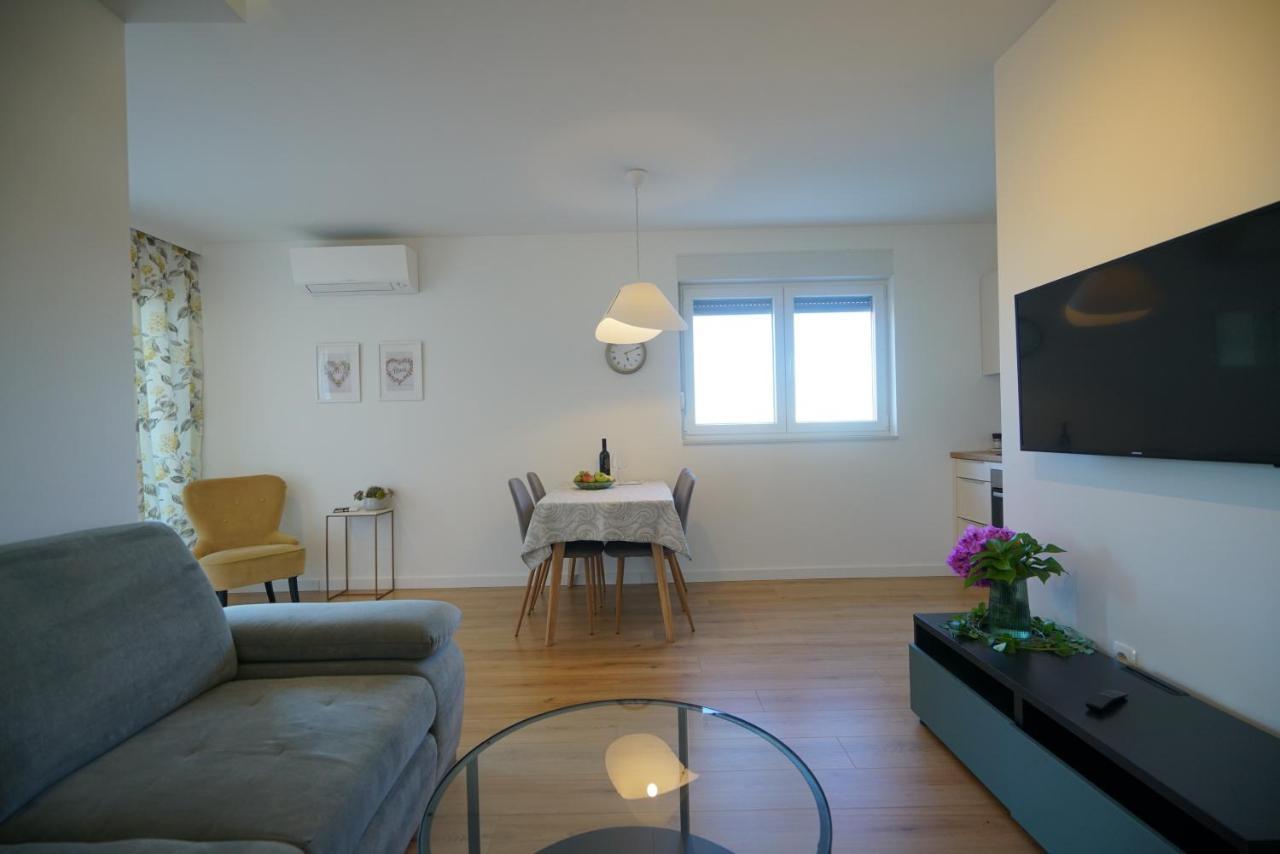 Apartment Perla Sukošan Exteriér fotografie